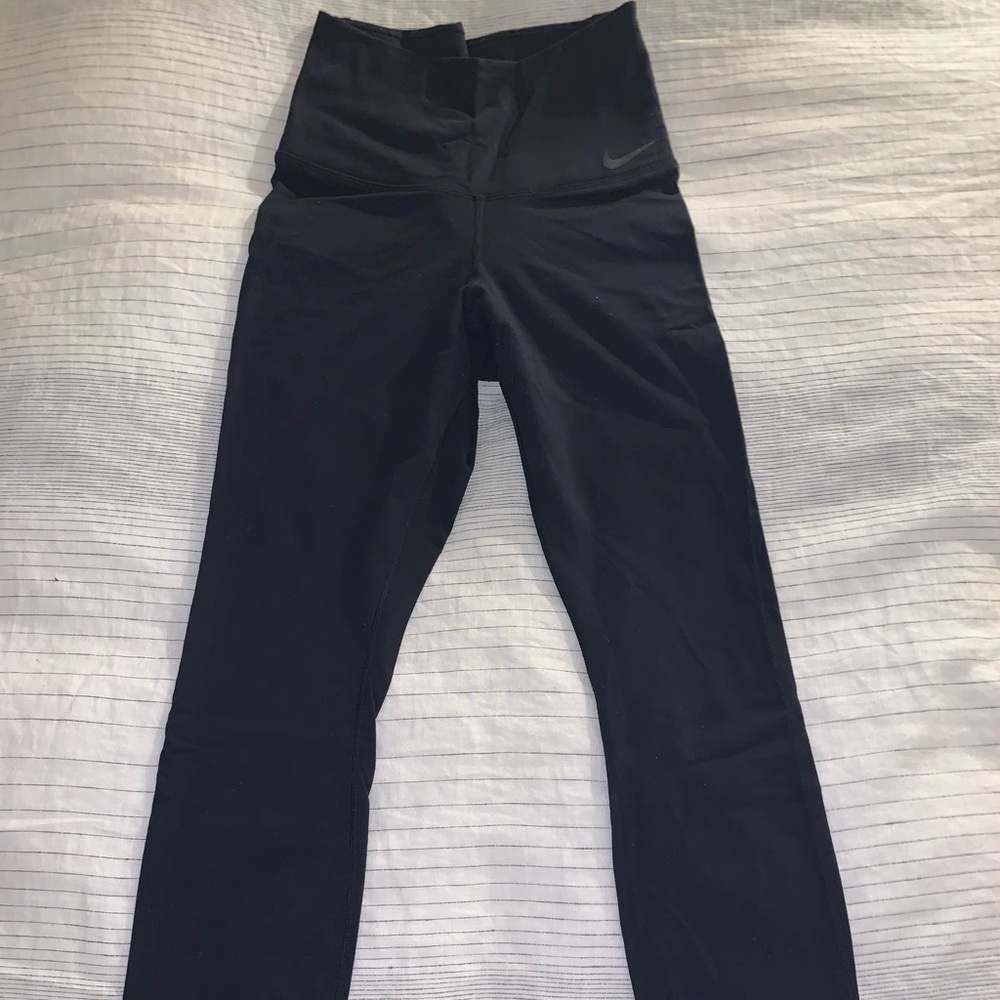 Nike High-Waisted Training Leggings